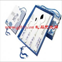 高雅青花瓷商務禮品四件組餐具定制