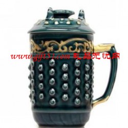 乾唐軒活瓷鎏金寶石藍大乾坤杯