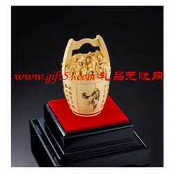 最新款絨沙金馬年一捅金節日禮品