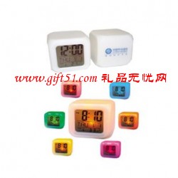 七彩萬(wàn)年歷變色鬧鐘